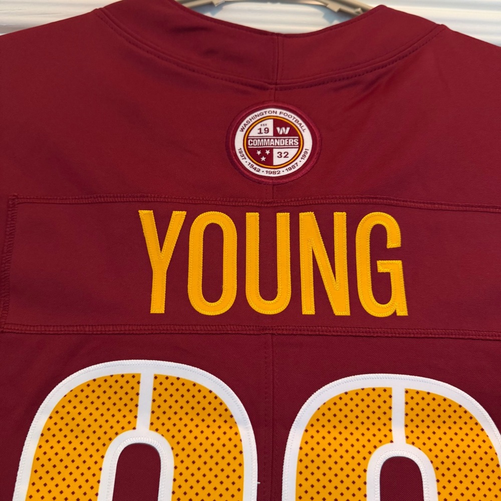Nike Vapor Washington Commanders Chase Young 99 On Field Jersey Burgundy XL NEW - Picture 11 of 13